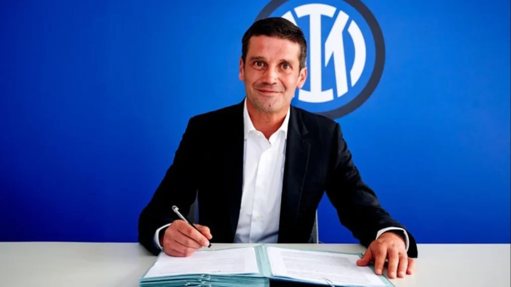 Cristian Chivu Resmi Menjadi Pelatih Inter Milan, Siap Hadapi Tantangan Baru