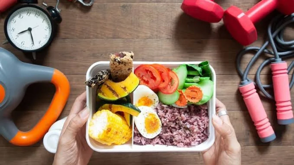 Menjalani Gaya Hidup Sehat: Pentingnya Olahraga dan Pola Makan Seimbang